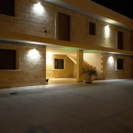 Af Service B&B เมซานเย ภายนอก รูปภาพ