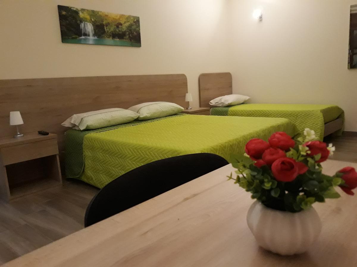 Af Service B&B เมซานเย ภายนอก รูปภาพ